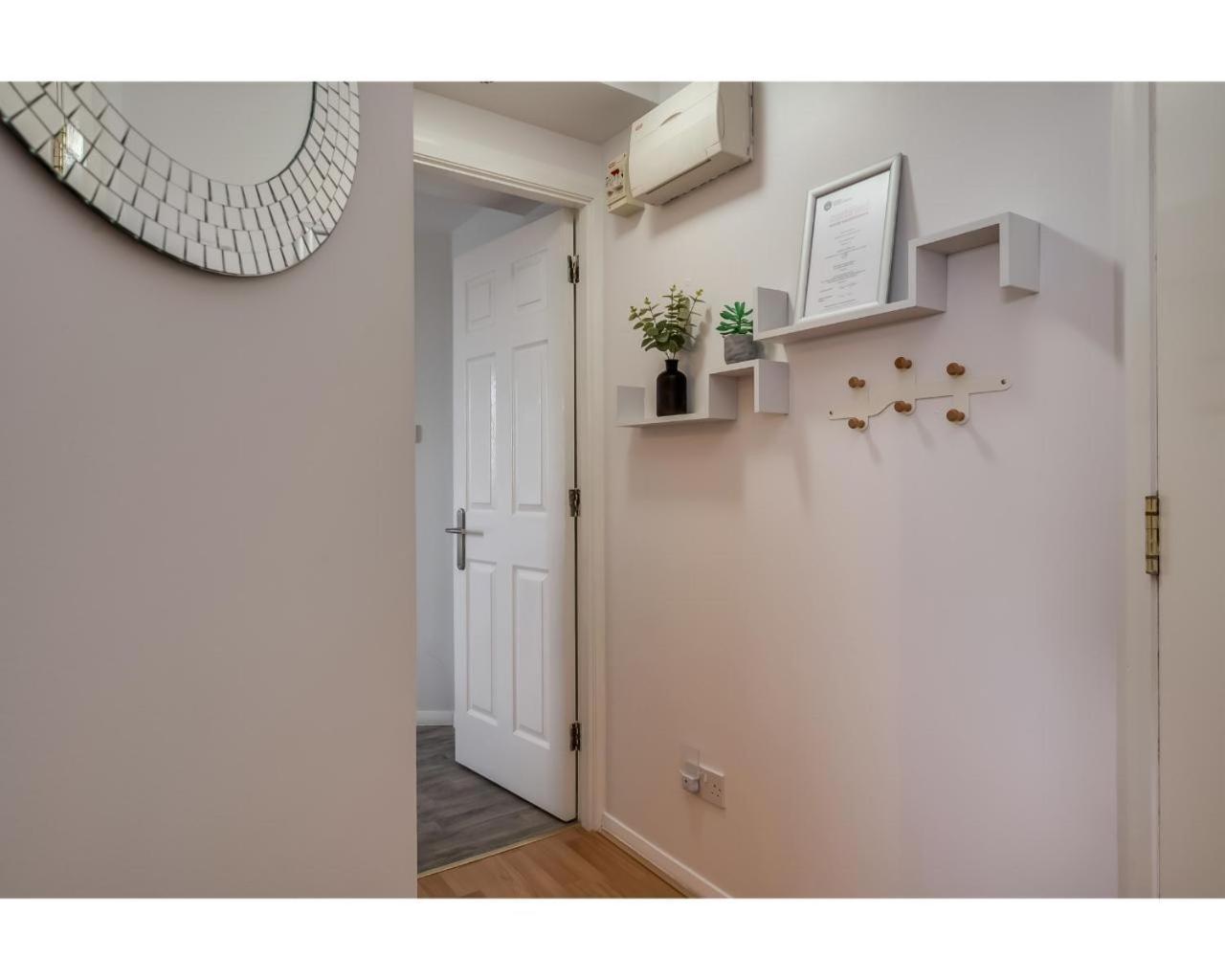 Central Belfast Apartments Jubilee Heights Ngoại thất bức ảnh