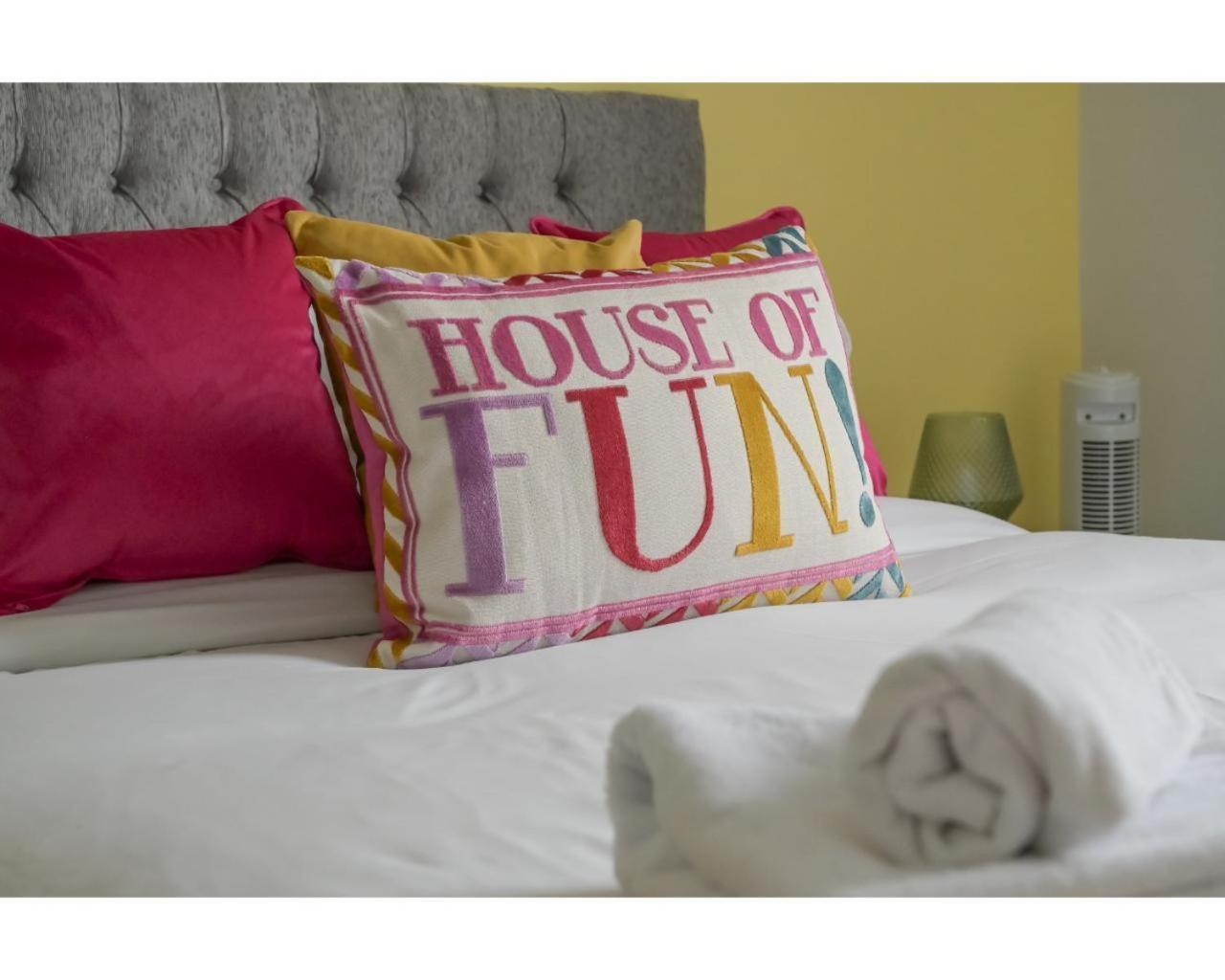 Central Belfast Apartments Jubilee Heights Ngoại thất bức ảnh